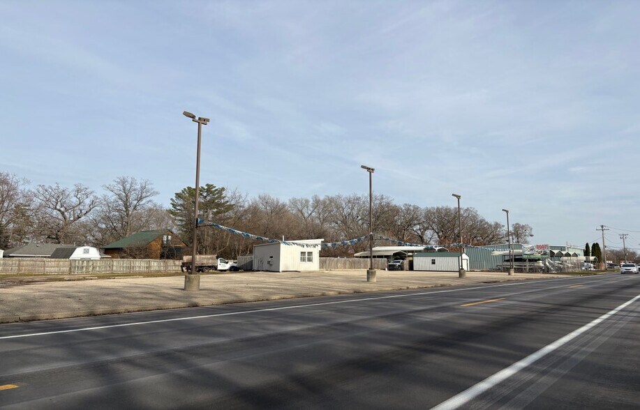 222 Highway 50, Delavan, WI à louer - Photo de l’immeuble – Image 1 sur 3