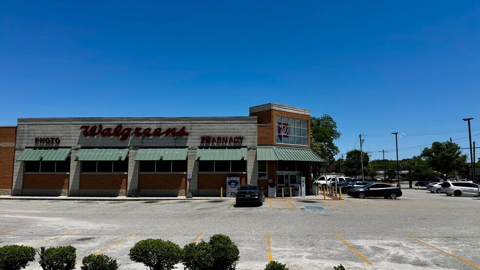 201 N Lafayette Dr, Sumter, SC à vendre - Photo de l’immeuble – Image 2 sur 7