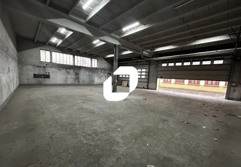 Local d’activités dans Aubervilliers à louer - Photo intérieure – Image 2 sur 11