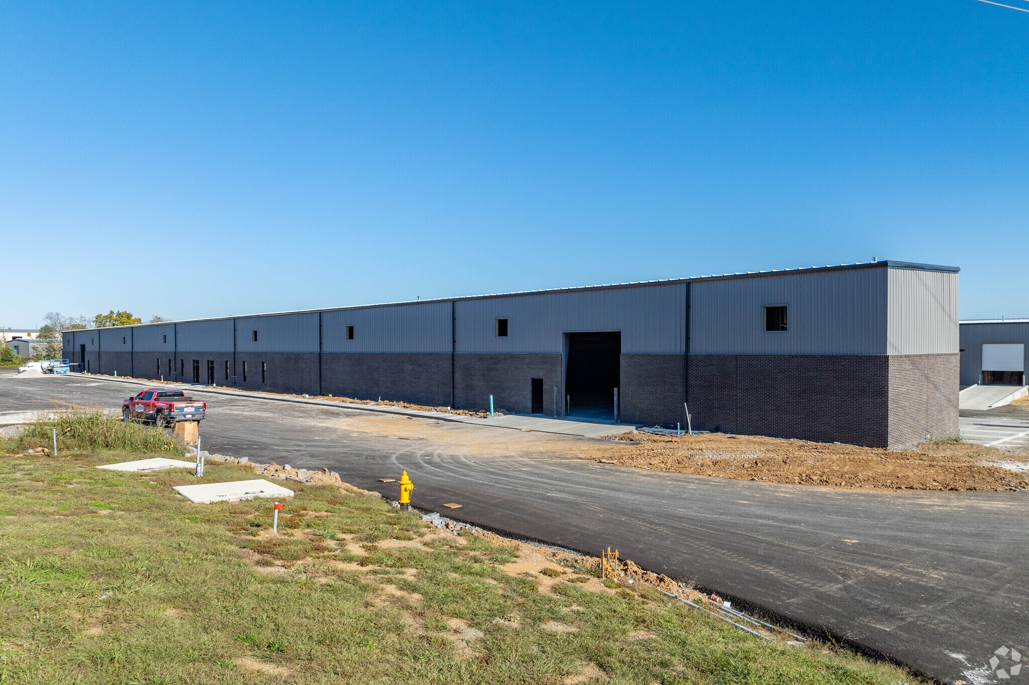 815 Aviation Ln, Gallatin, TN à louer Photo de l’immeuble– Image 1 sur 6