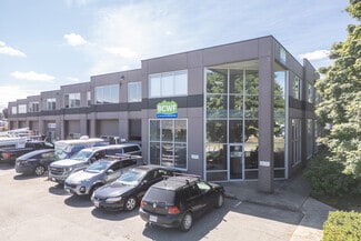 Plus de détails pour 9706 188th St, Surrey, BC - Local d’activités à vendre