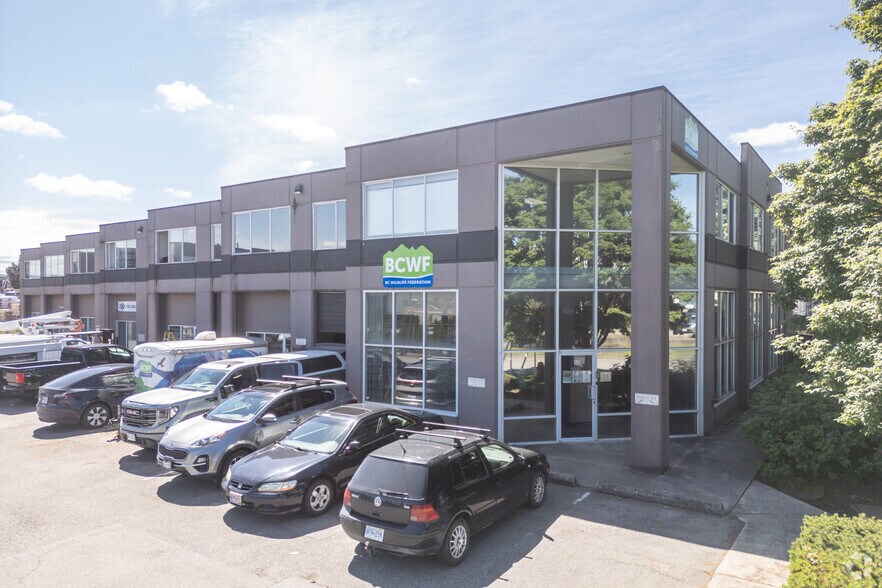 9706 188th St, Surrey, BC à vendre - Photo de l’immeuble – Image 1 sur 3
