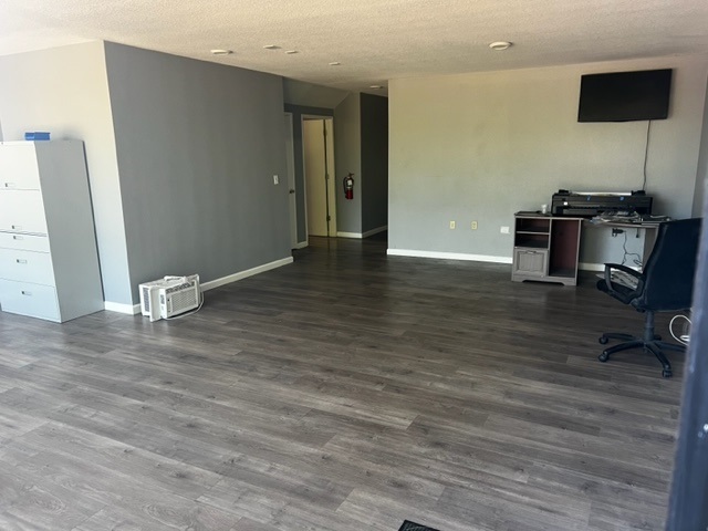 30750 NW Hillcrest St, North Plains, OR à louer - Photo intérieure – Image 3 sur 4