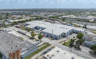 Plus de détails pour 10700 NW 36th Ave, Miami, FL - Industriel/Logistique à louer