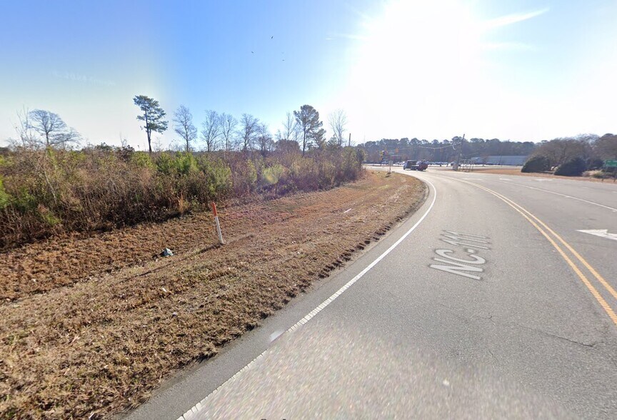 Hwy 241 N & Hwy 111, Beulaville, NC à vendre - Photo de l’immeuble – Image 3 sur 4