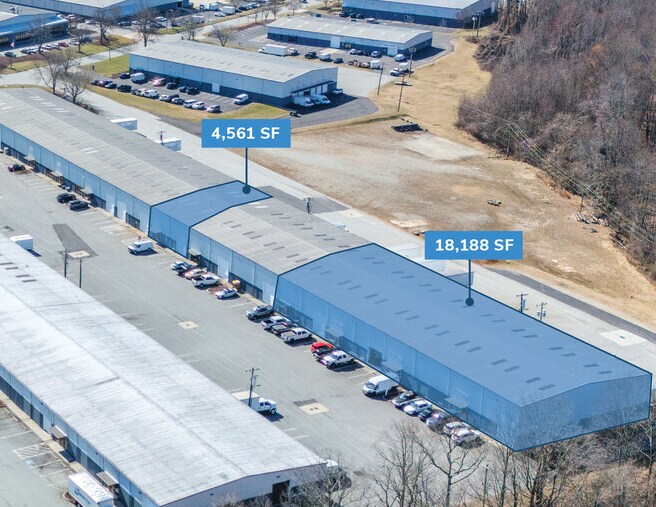 1255 South Park Dr, Kernersville, NC à louer - Photo de l’immeuble – Image 1 sur 6