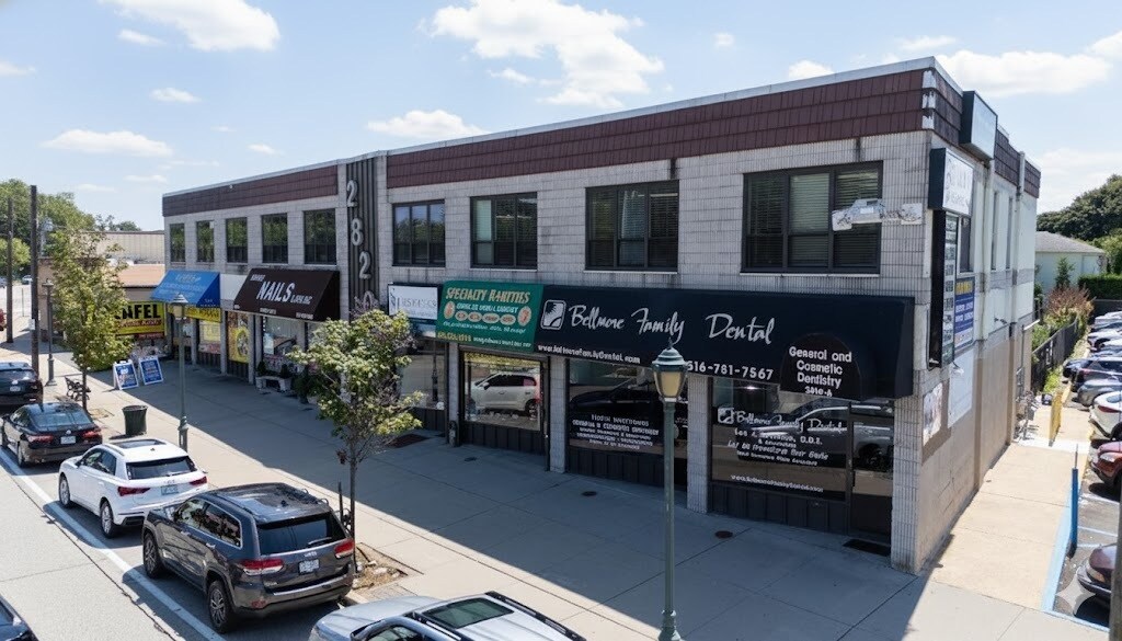 2814-2841 Merrick Rd, Bellmore, NY à vendre Photo principale– Image 1 sur 11