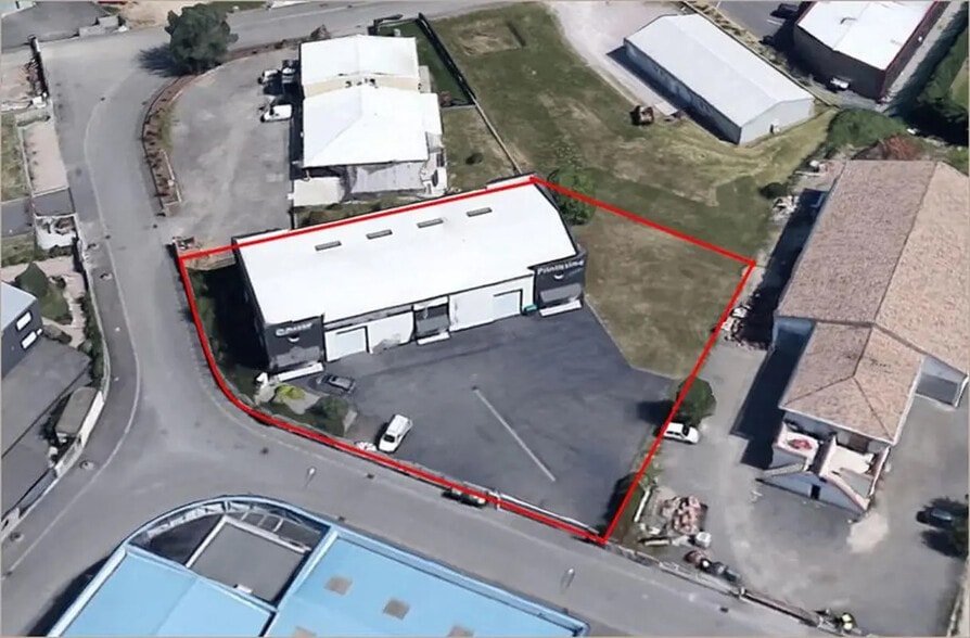 4 Rue Des Artisans, Pechbonnieu à louer - Plan d’étage – Image 2 sur 6