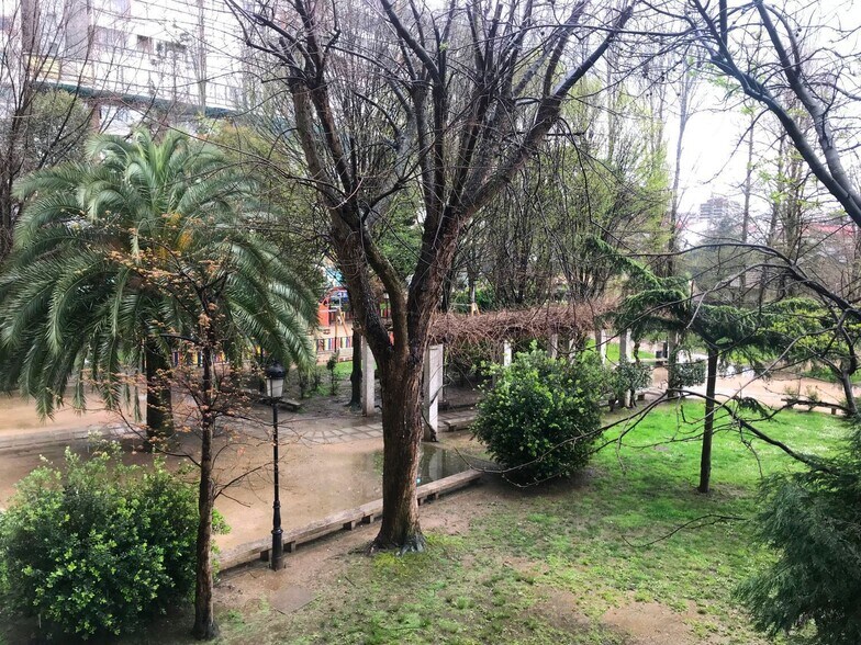 Local commercial dans Vigo, Pontevedra à vendre - Photo de l’immeuble – Image 3 sur 20