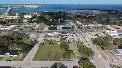 409 Cedar Pl, Fort Pierce, FL - Vue aérienne  vue de carte - Image1