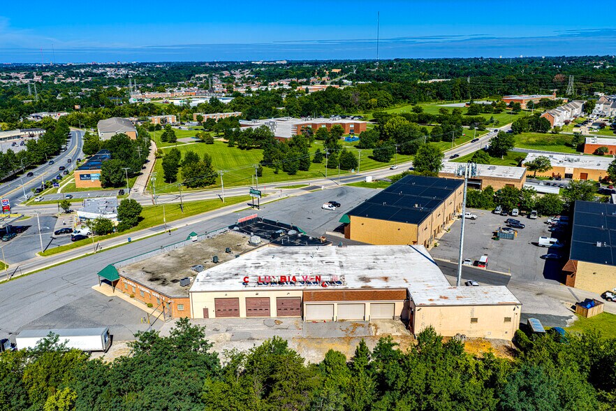 6412-6418 Frankford Ave, Baltimore, MD à louer - Photo de l’immeuble – Image 1 sur 59