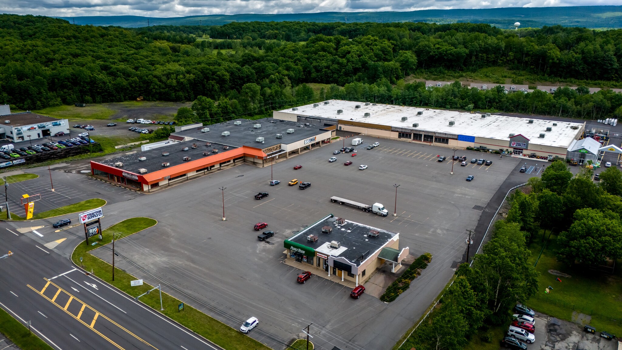840 Scranton Carbondale Hwy, Eynon, PA à louer Aérien– Image 1 sur 14