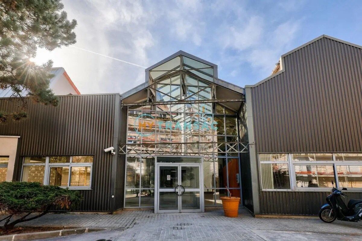 Local d’activités dans Malakoff à louer Photo de l’immeuble– Image 1 sur 21