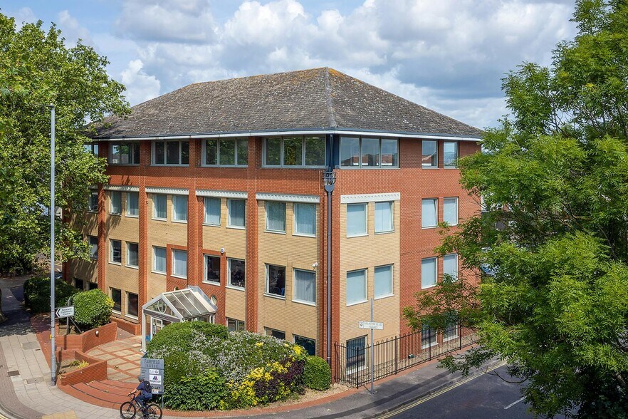 47-51 Kingston Cres, Portsmouth à louer - Photo de l’immeuble – Image 3 sur 4