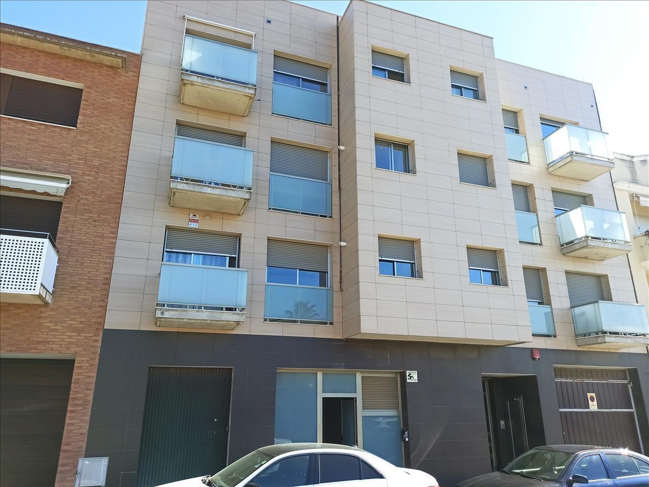 Immeuble residentiel dans El Morell, Tarragona à vendre Photo principale– Image 1 sur 2