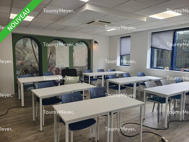 Plus de détails pour Bureau à vendre