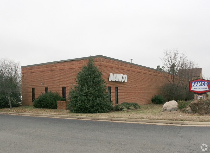 10231 Hull Street Rd, Midlothian, VA à vendre - Photo de l’immeuble – Image 2 sur 2