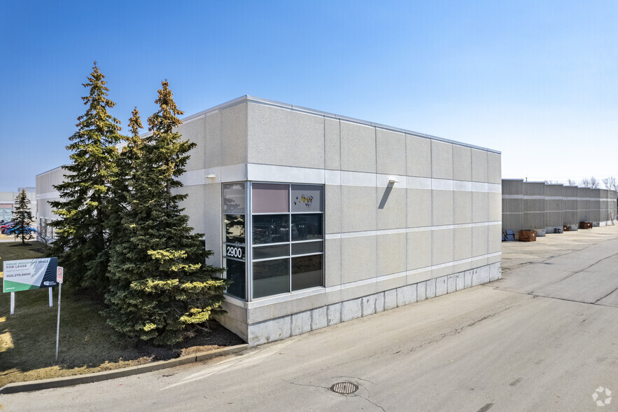 2900 Argentia Rd, Mississauga, ON à louer - Photo de l’immeuble – Image 2 sur 4