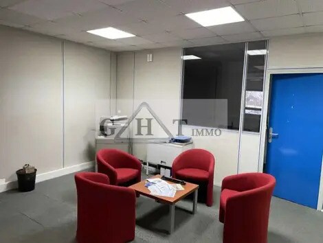 Industriel/Logistique dans Saint-Mard à vendre - Photo intérieure – Image 3 sur 3