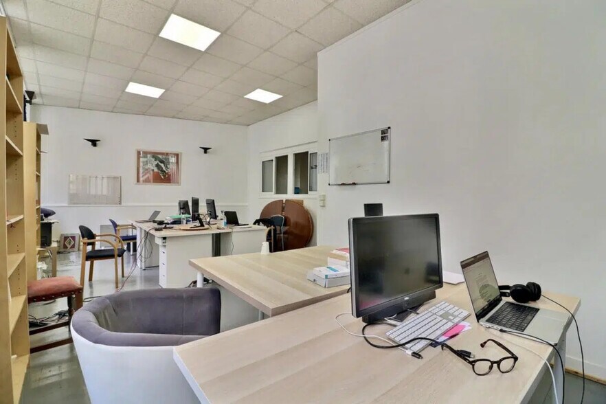 12 Rue Broca, Paris à louer - Photo de l’immeuble – Image 3 sur 7