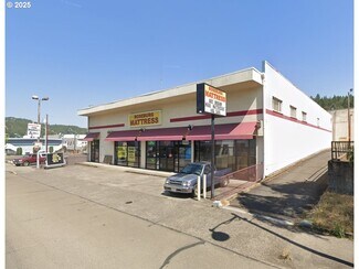 Plus de détails pour 635 SE Stephens St, Roseburg, OR - Local commercial à louer