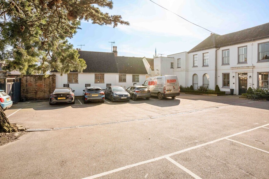Hadham Rd, Bishop's Stortford à vendre - Photo de l’immeuble – Image 3 sur 13