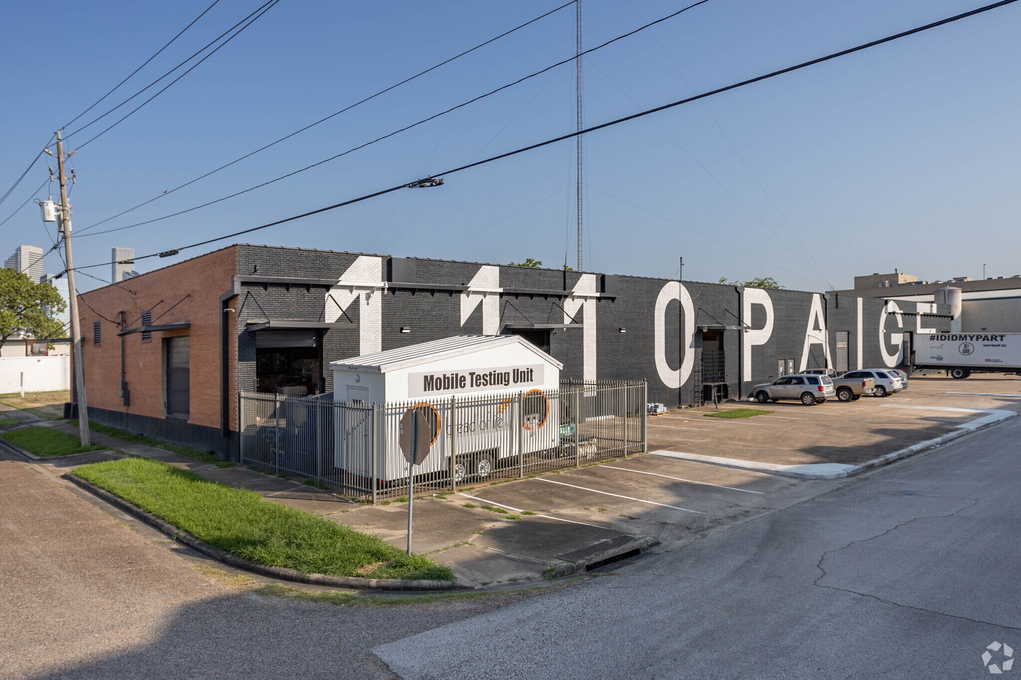 1110 Paige St, Houston, TX à louer Photo de l’immeuble– Image 1 sur 7