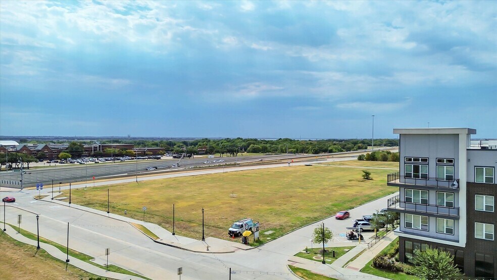 4800 N Main St, Rowlett, TX à vendre - Photo de l’immeuble – Image 1 sur 7