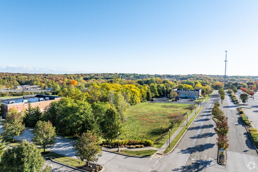 1112 Williams Reserve Blvd, Wadsworth, OH à vendre - Photo principale – Image 1 sur 1