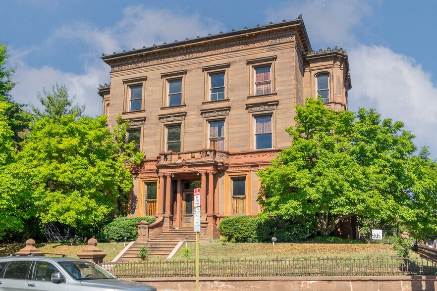 2201-2205 Green St, Philadelphia, PA à vendre - Photo de l’immeuble – Image 2 sur 73