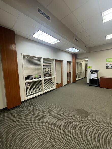 124 N Main St, Springhill, LA à vendre - Photo de l’immeuble – Image 3 sur 6