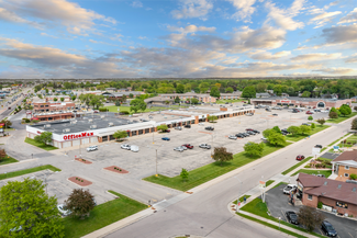 Plus de détails pour 1319-1413 Creston Park Dr, Janesville, WI - Local commercial à vendre