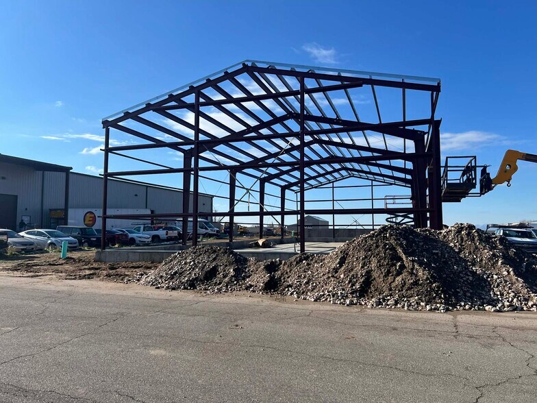 1438 W 3300 S, Ogden, UT à louer - Photo de l’immeuble – Image 2 sur 8