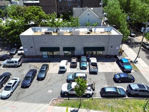 2380 John F Kennedy Blvd, Jersey City, NJ à vendre Photo de l’immeuble– Image 2 sur 4