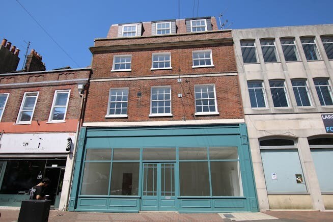 98 High St, Poole à louer - Photo de l’immeuble – Image 2 sur 2