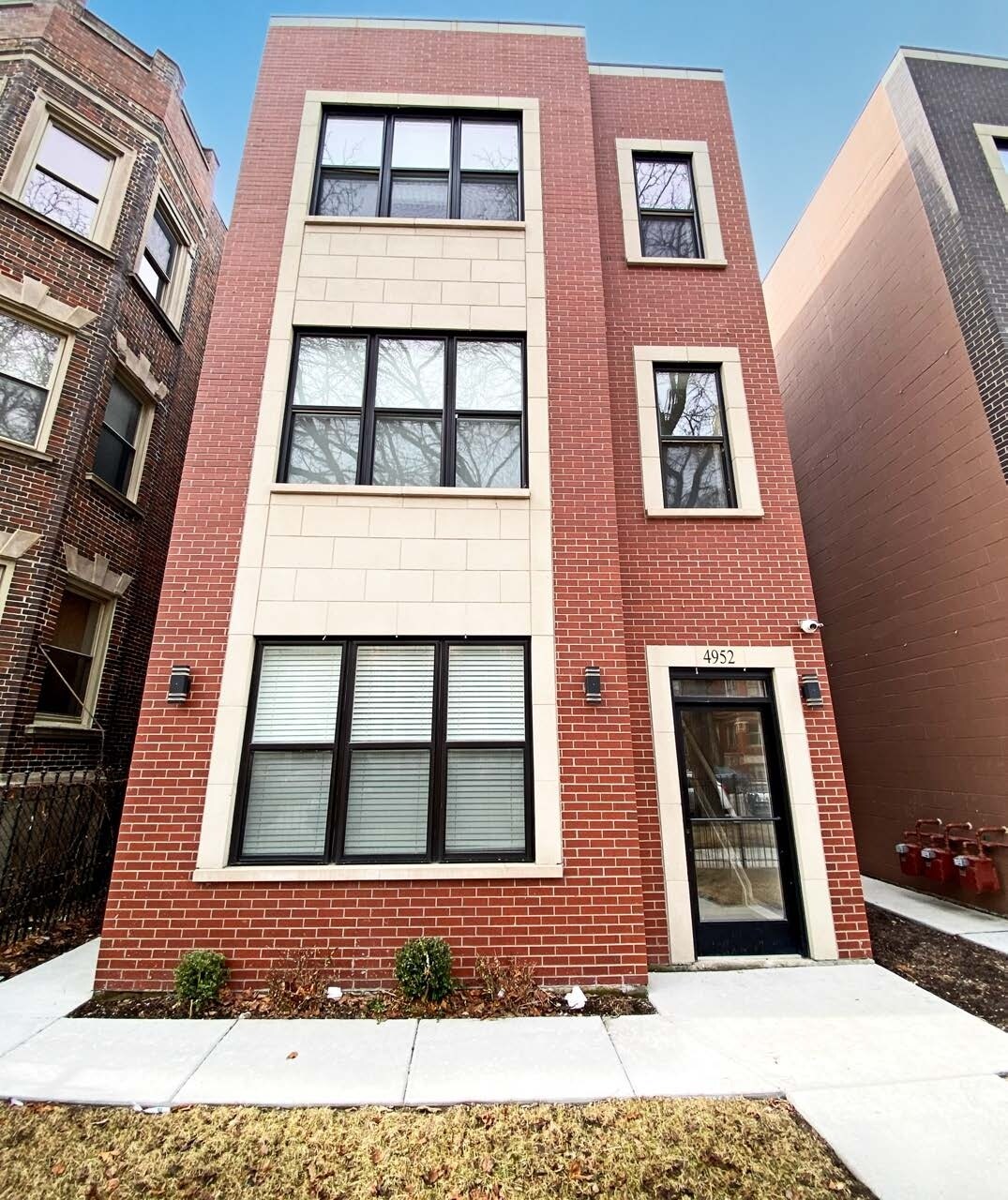 4952 S Michigan Ave, Chicago, IL à vendre Photo principale– Image 1 sur 7