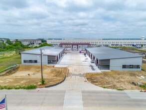 4205 Glenview Dr, Haltom City, TX à louer Photo intérieure– Image 2 sur 8