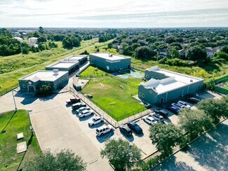 Plus de détails pour 21725 Clay Rd, Katy, TX - Local commercial à vendre