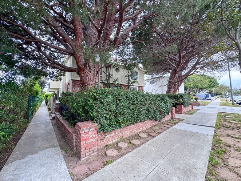2318 16th St, Santa Monica, CA à vendre - Photo de l’immeuble – Image 2 sur 7