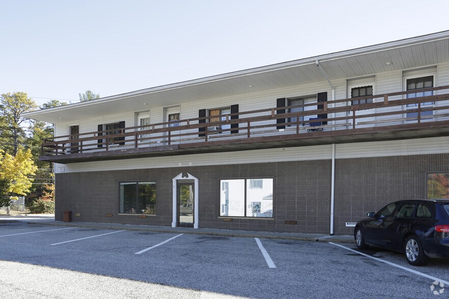 117 Manchester St, Concord, NH à louer - Photo de l’immeuble – Image 3 sur 8