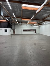 3301-3331 W Catalina Dr, Phoenix, AZ à louer Photo intérieure– Image 2 sur 9