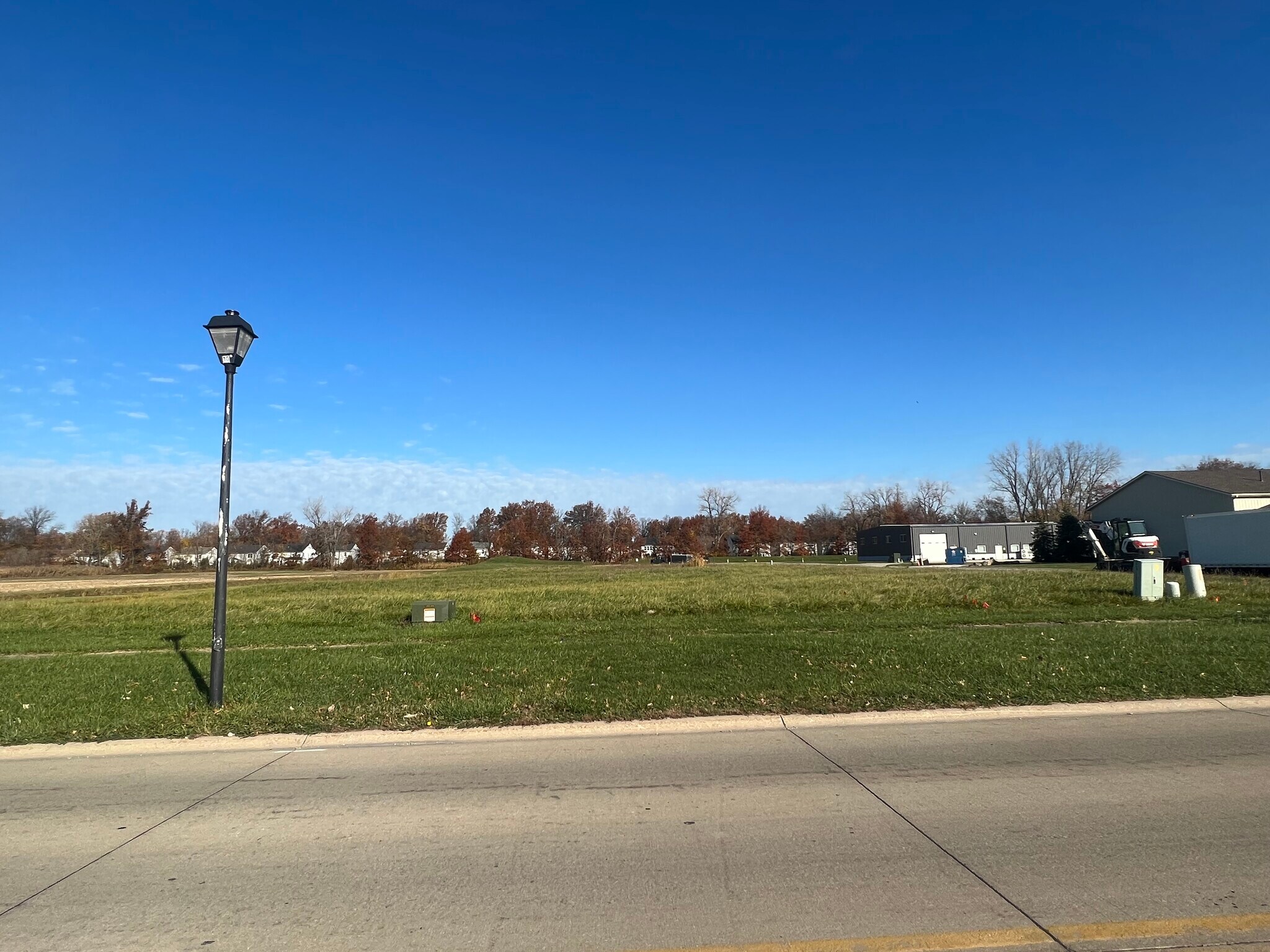 32868 Pin Oak Pkwy, Avon Lake, OH à vendre Photo principale– Image 1 sur 6