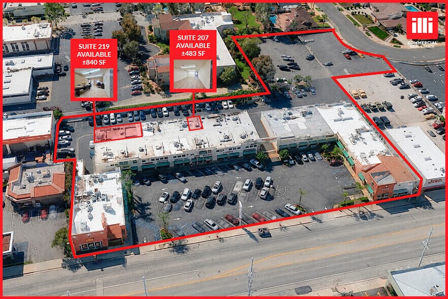 17018-17056 Devonshire St, Northridge, CA à louer - Photo de l’immeuble – Image 1 sur 8