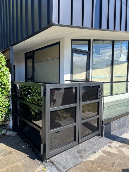 814 N Kenilworth Ave, Glendale, CA à louer - Photo de l’immeuble – Image 2 sur 13