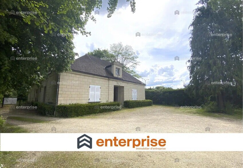 Bureau dans Chantilly à louer - Photo de l’immeuble – Image 1 sur 9