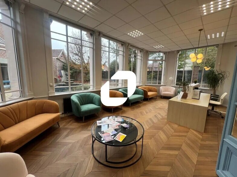 Bureau dans Saint-Saulve à louer - Photo de l’immeuble – Image 1 sur 12