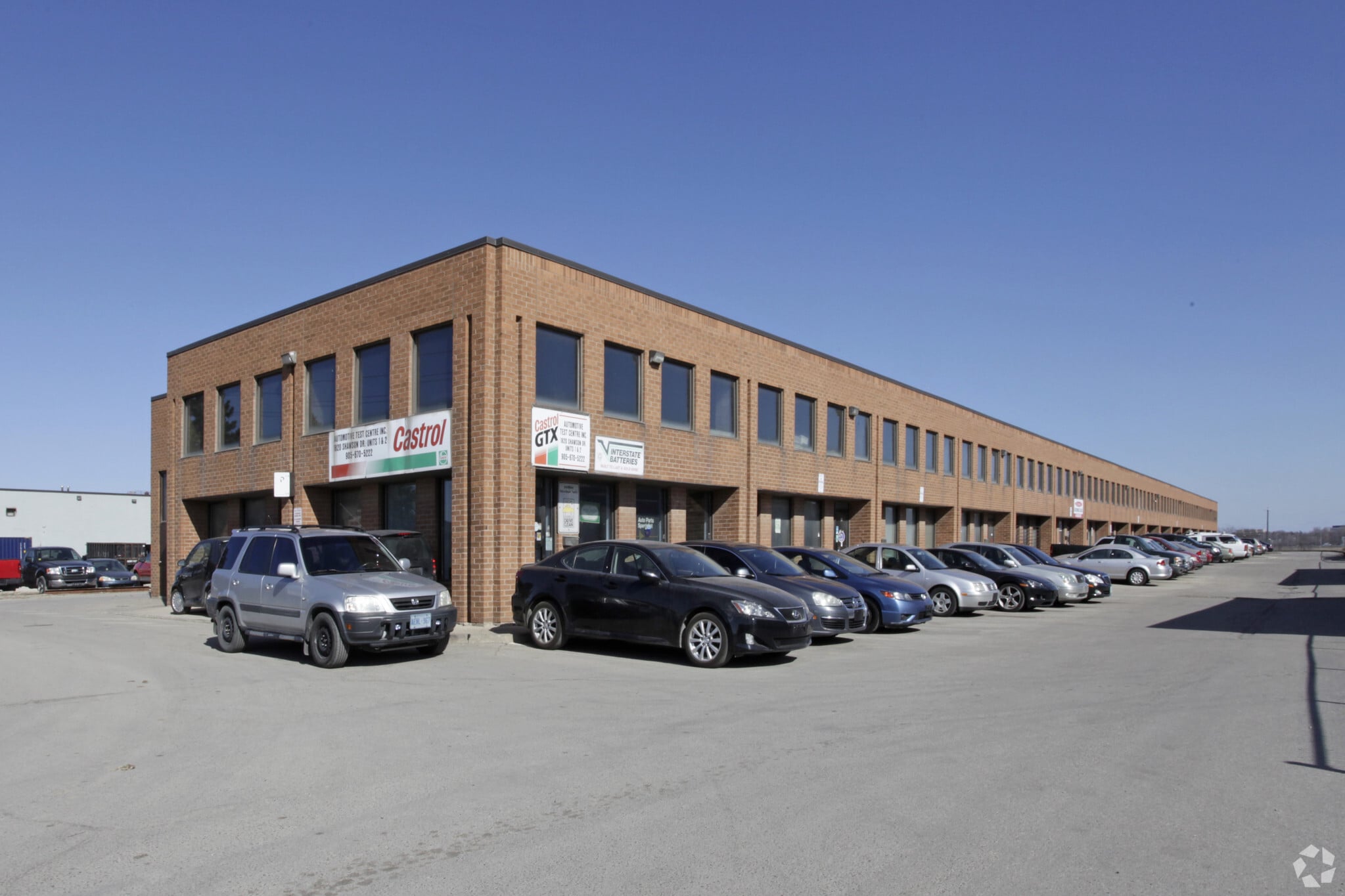 1820 Shawson Dr, Mississauga, ON à louer Photo principale– Image 1 sur 7