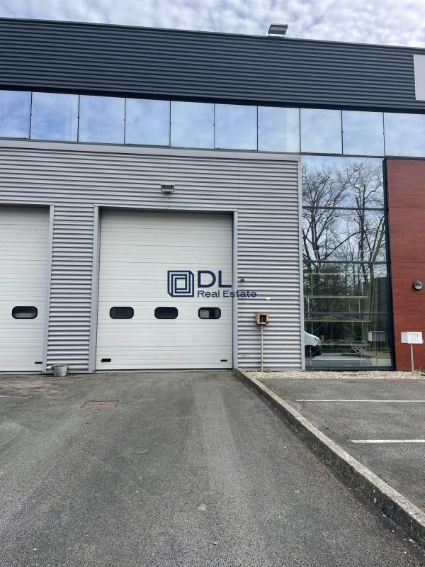 Plus de détails pour Industriel/Logistique à louer