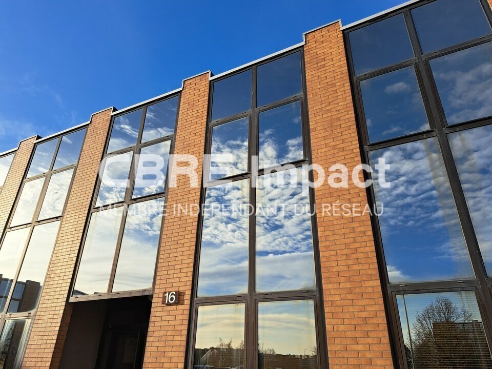 16 E Rue Du Cap Vert, Quetigny à louer Photo de l’immeuble– Image 1 sur 7