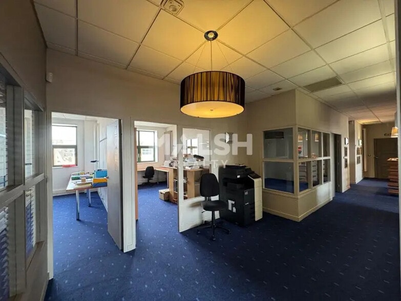 Bureau dans Saint-Étienne à vendre - Photo intérieure – Image 1 sur 6
